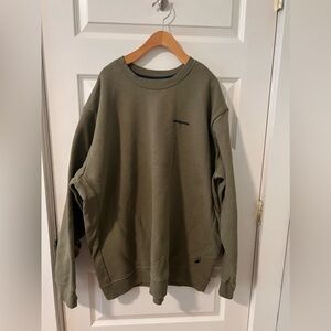 Patagonia Crewneck Sweatshirt in Olive Green